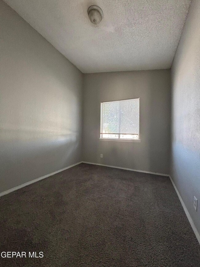 10840 Obsidian St