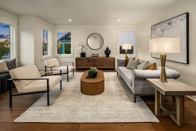 Photo - 4402 Letitia Ave S