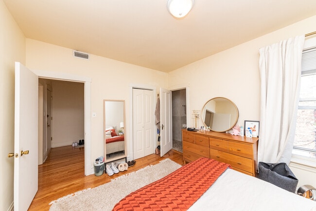 Photo - 3413 N Elaine Pl Unit 3