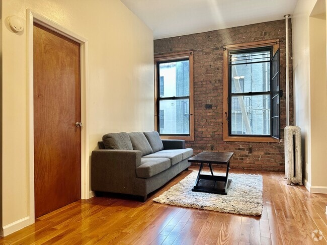 Building Photo - 309 W 111th St Rental