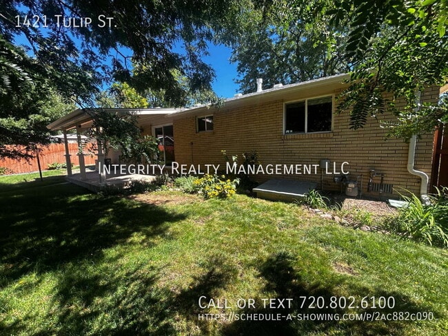 1421 Tulip St
