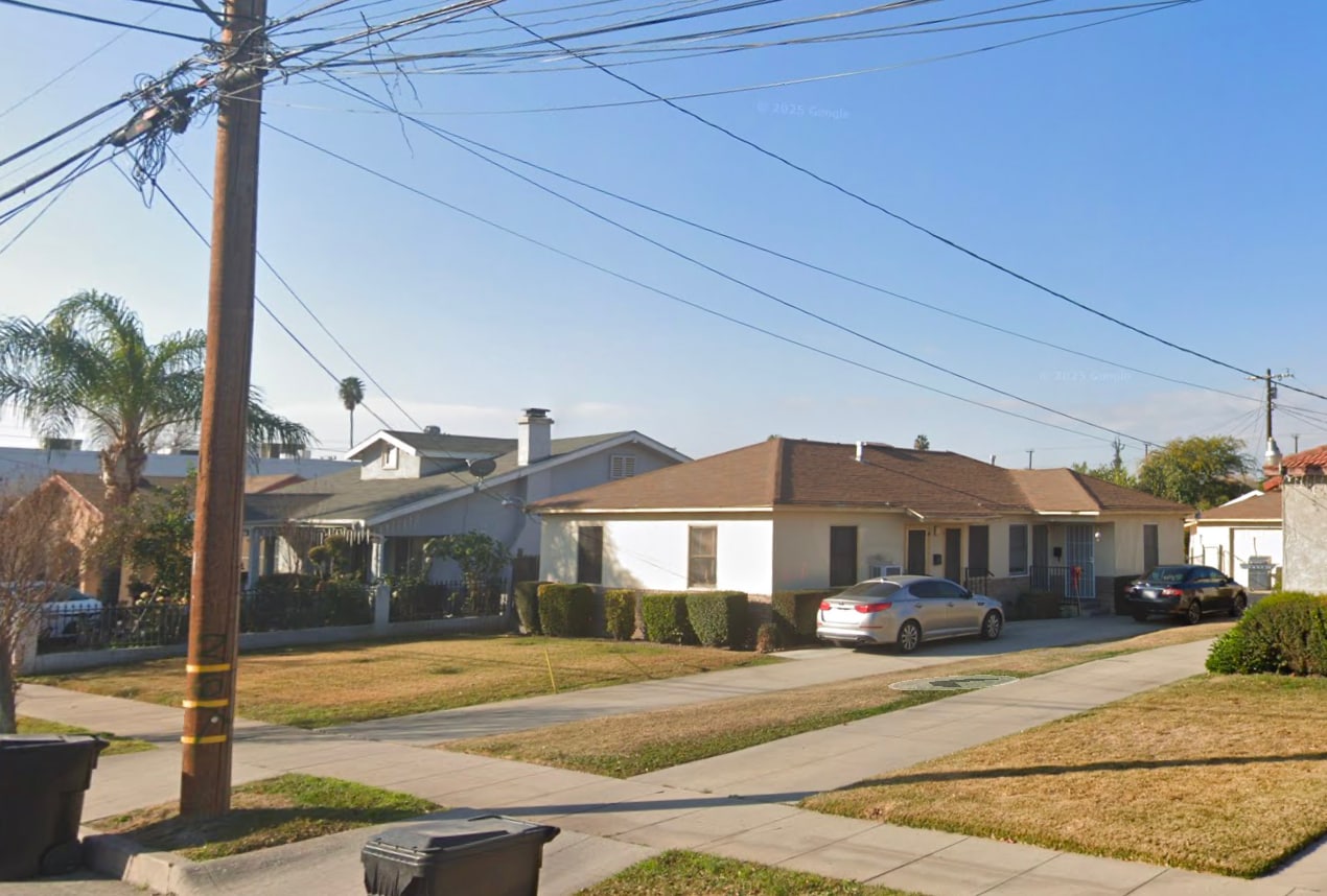 Photo - 1382 N Mountain View Ave Unit 1382