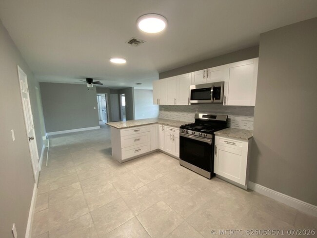Photo - 9121 Bamboo Dr
