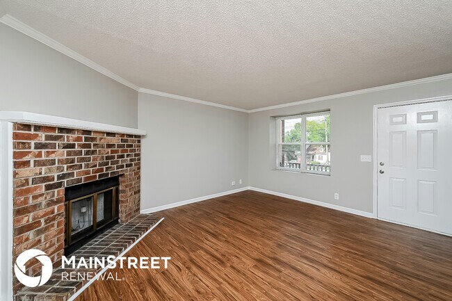 Photo - 3213 E Lake Dr