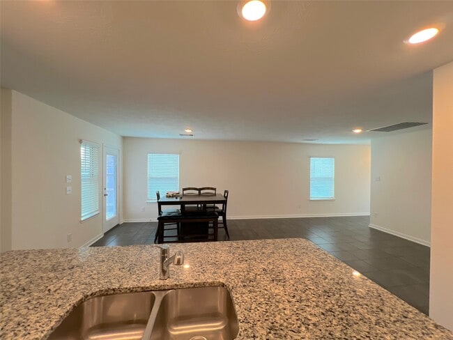 Photo - 7111 Escondido Dr