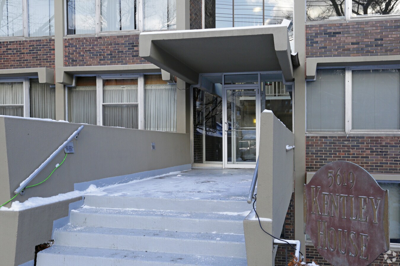 Photo - Kentley House