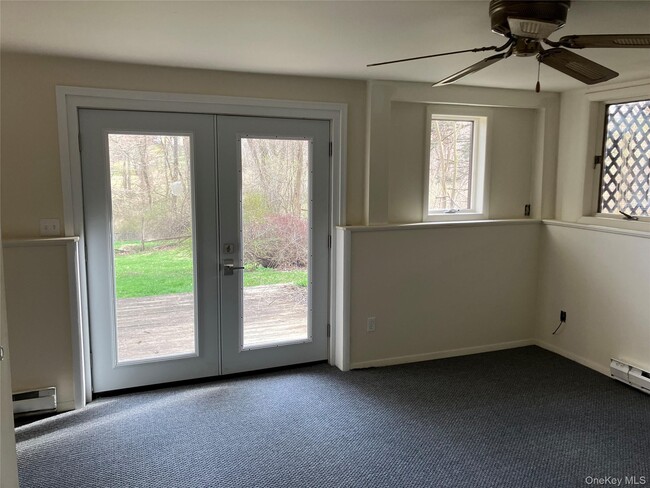 21 Wallace Rd