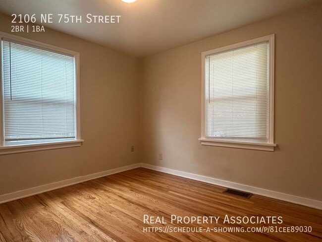 Photo - 2106 NE 75th St