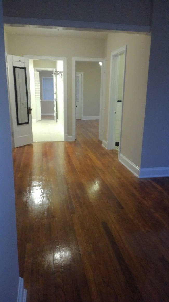 Dining Area - 4011 Benton St NW Unidad Apt. 2