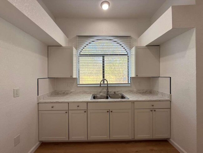 Photo - 4135 Sunrise Pt Dr