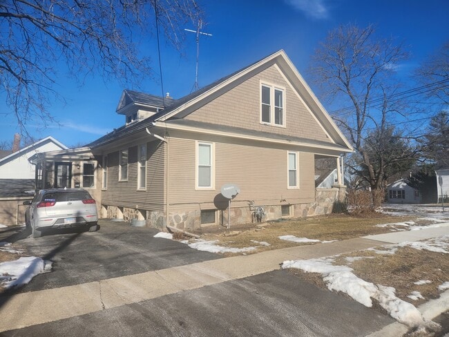 Photo - 422 S Jefferson St Unit 2