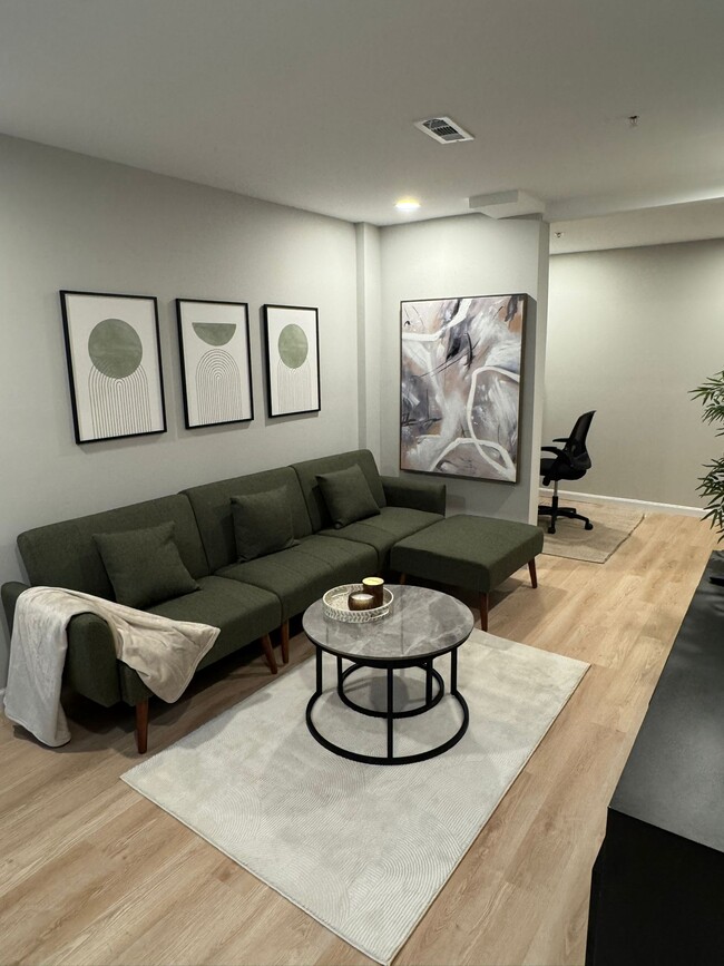 Photo - 1506 Mississippi Ave SE