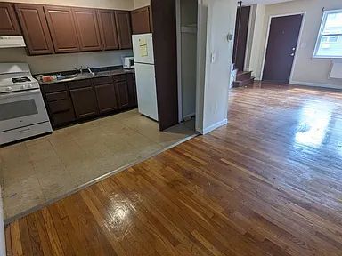 Photo - 265 Blake St Unidad #12