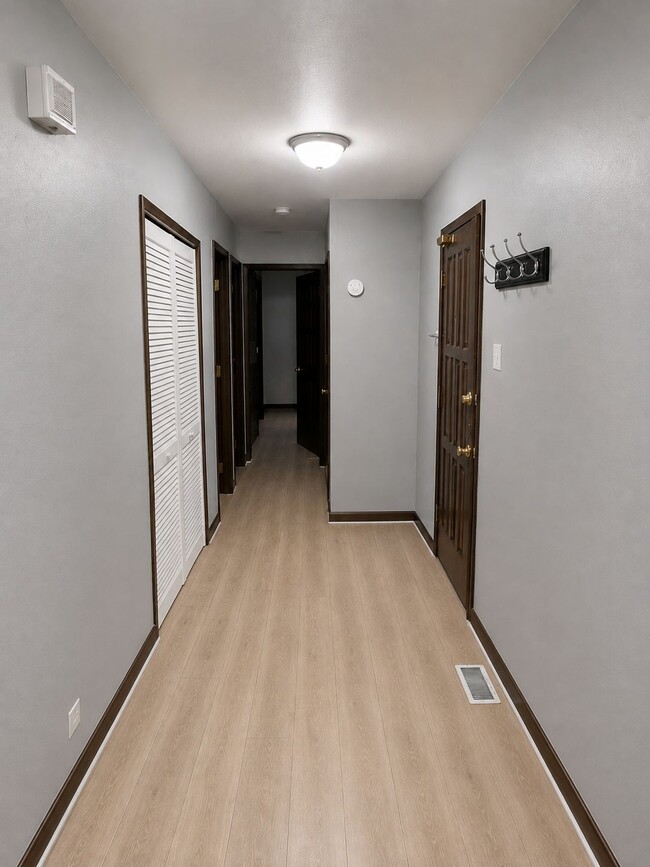 Photo - 1850 W Highland Ave Unit 101