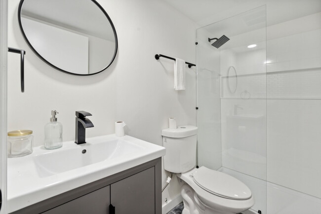 Photo - Hermitage Studios