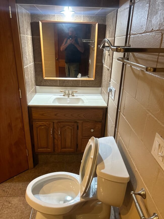 Photo - 1341 W 25th St