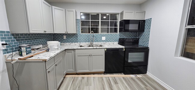 Photo - 2634 Tidewater Dr