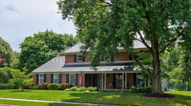 Photo - 303 Greenglade Ave