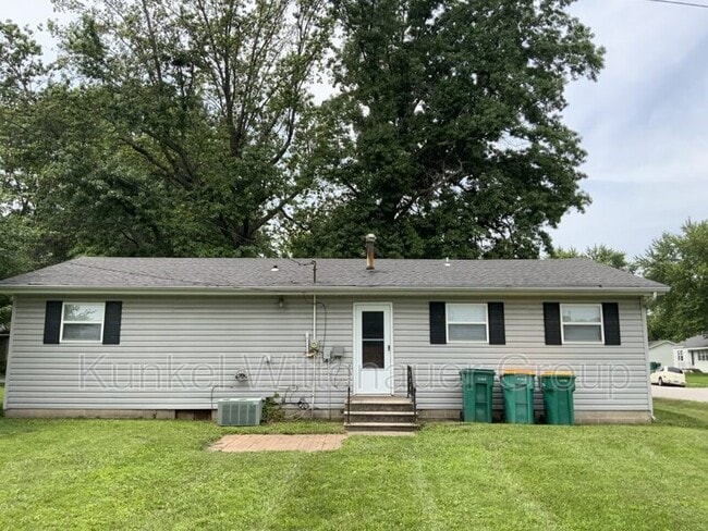 Photo - 203 Renee Dr