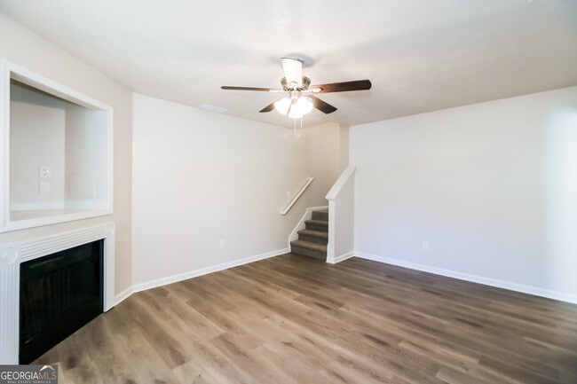 Photo - 6307 Avery St SW