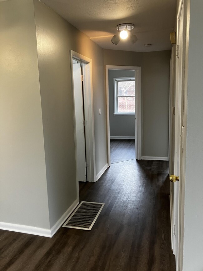 Photo - 3823 Manner Dale Dr