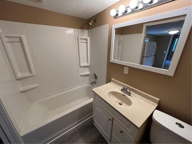 Photo - 908 S 8th St