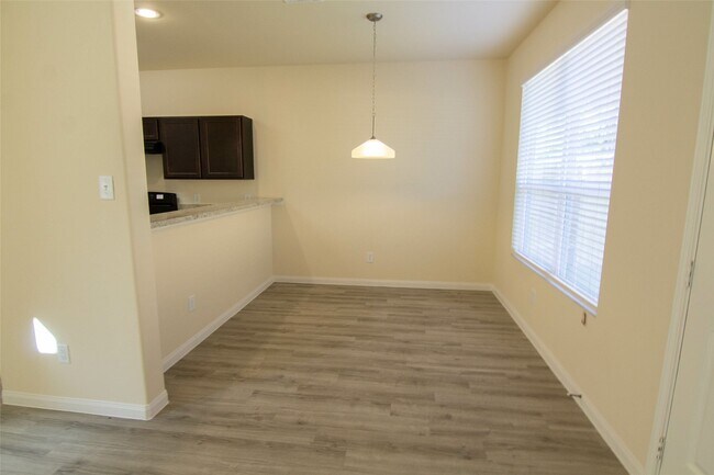 Photo - 4027 Silver Ranch Rd