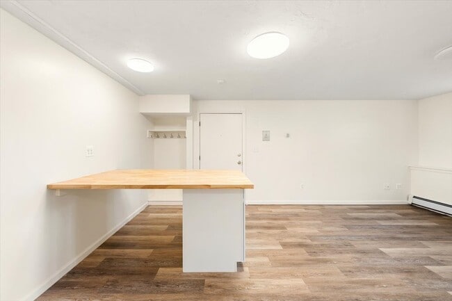 Photo - 1 Drummer Rd Unit Drummer