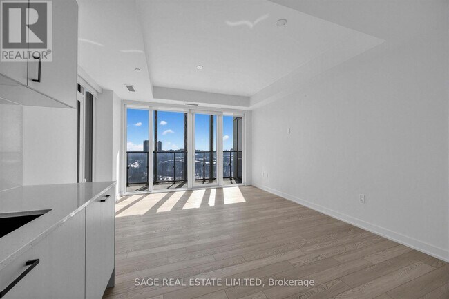 Photo - 1 Quarrington Lane Unit 2002