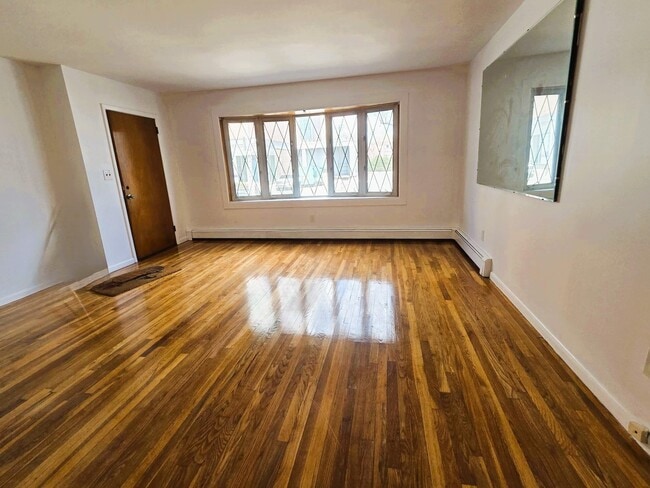 Photo - 777 Montgomery St