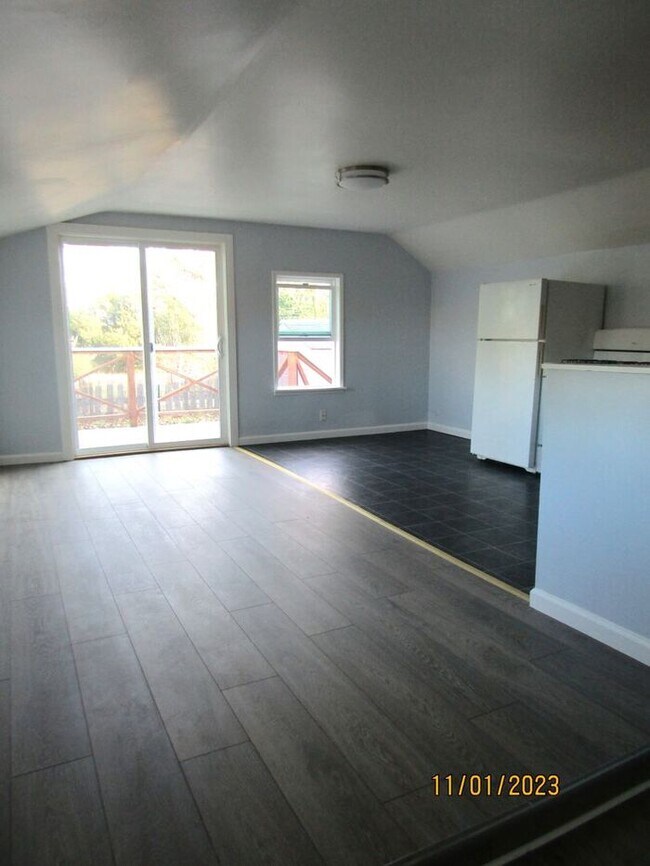 Newly Remodeled Cozy One Bed, One Bath Cou... Rental For Rent in