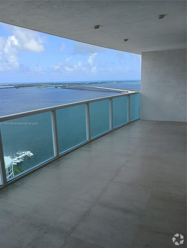 Building Photo - 2101 Brickell Ave Unit 2504 Rental