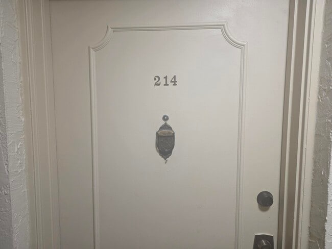 Photo - 959 SE 2nd Ave Unidad 214