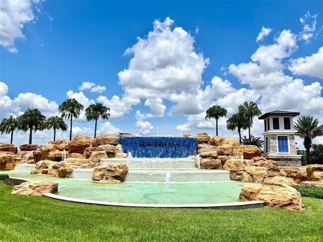 Photo - 9330 McLaren Alley