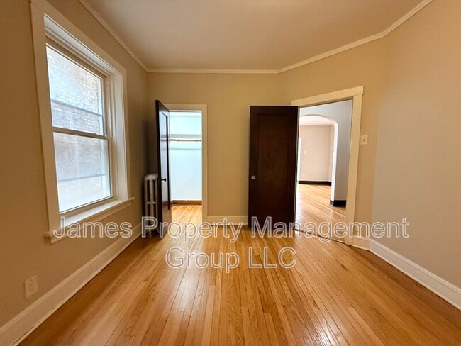 Photo - 2736 W Giddings St