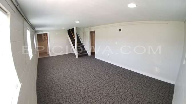 Building Photo - 1619 11th St NW