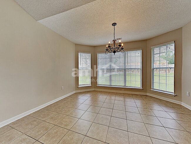 Photo - 5961 Appian Way Cv