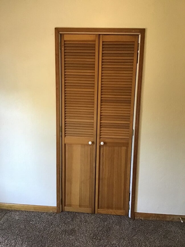 Photo - POL5 Unit 805