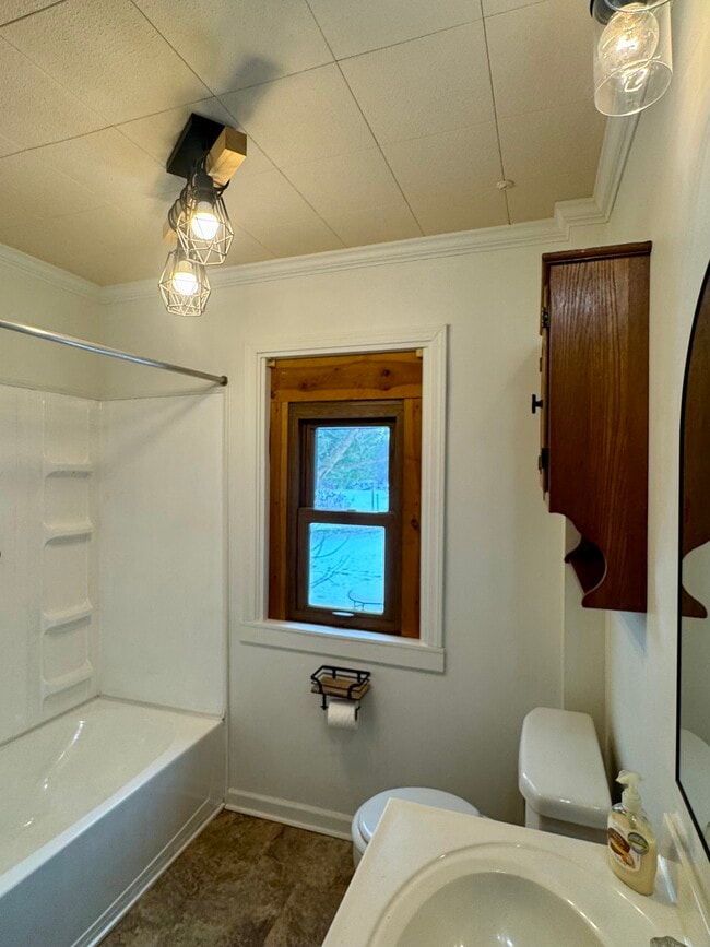 Photo - 1802 Perry Hwy