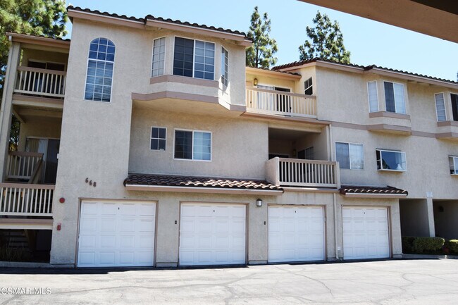 668 Oak Run Trail