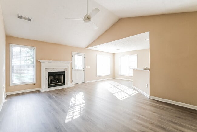 Photo - 5400 Princeton Oaks Dr