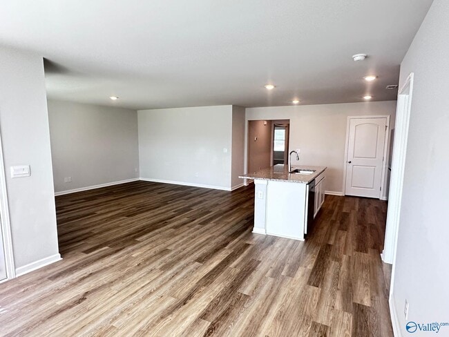 Photo - 213 Chubbs Ln