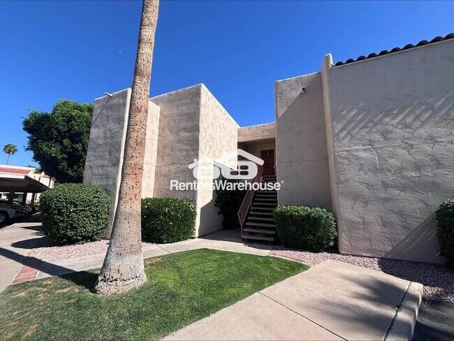 Building Photo - Ideal 2 Br 2 Ba Condo Near 96th St and Shea in Scottsdale Unit 202