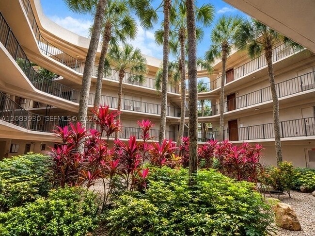 Building Photo - 8760 SW 133rd Ave Unit 302