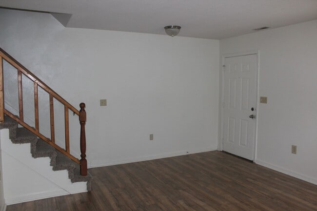 Photo - Rutherford Townhomes 4 Bedroom w/Den 3 Bat...