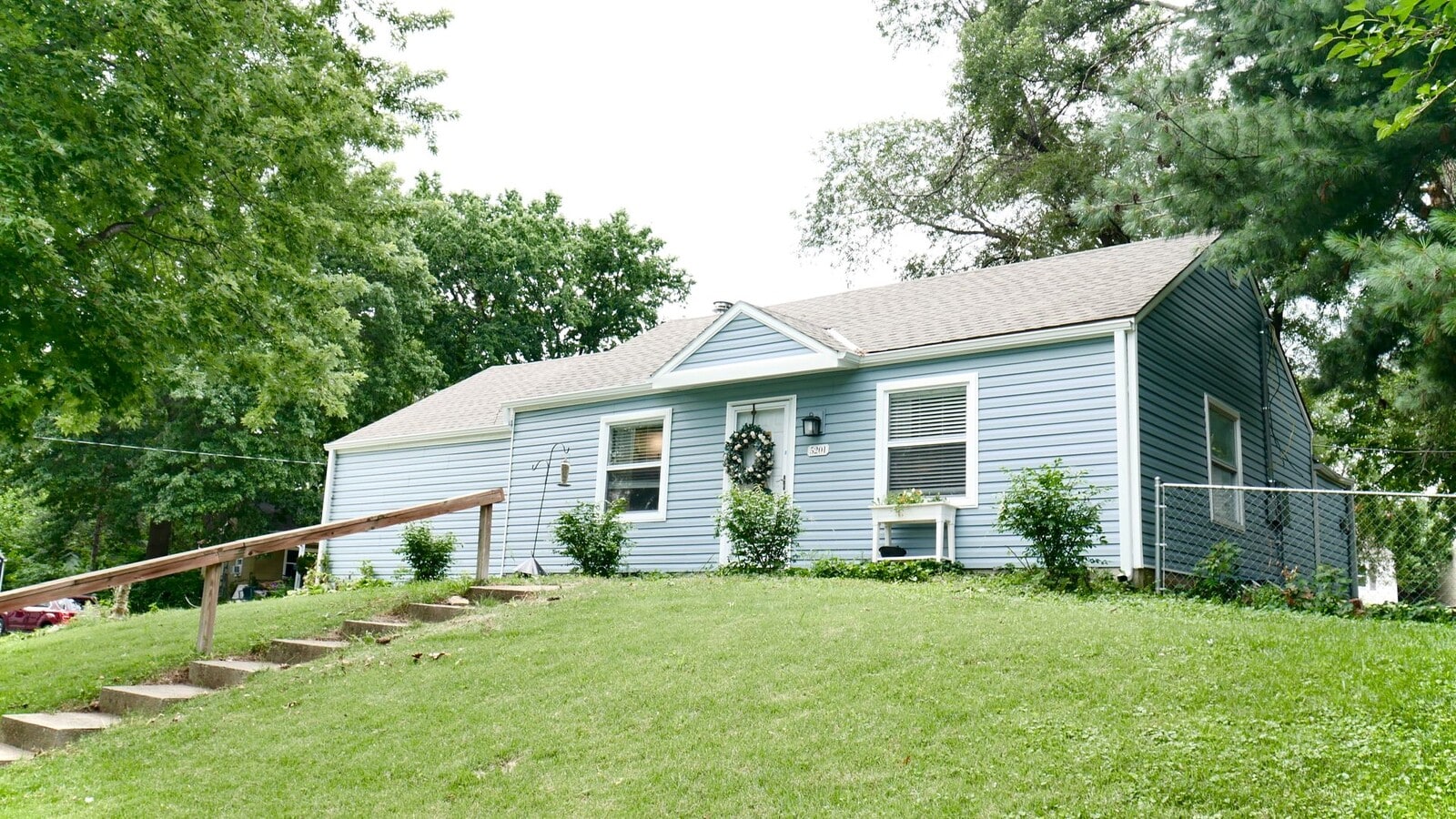 Photo - 5201 Forest Ave