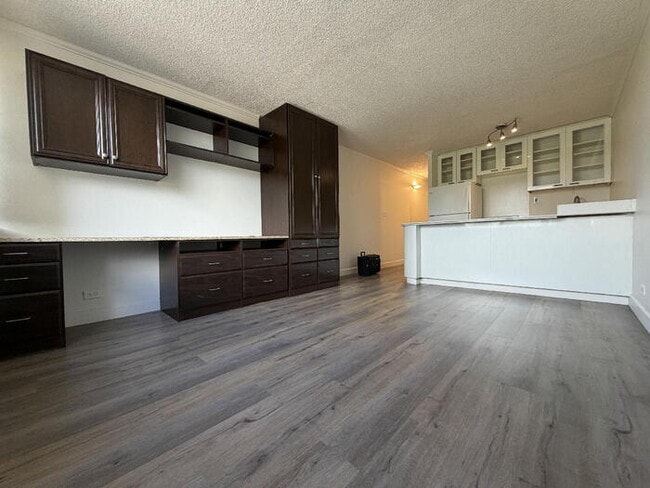 CALL FOR APPOINTMENT:
808-949-9499 ext 0