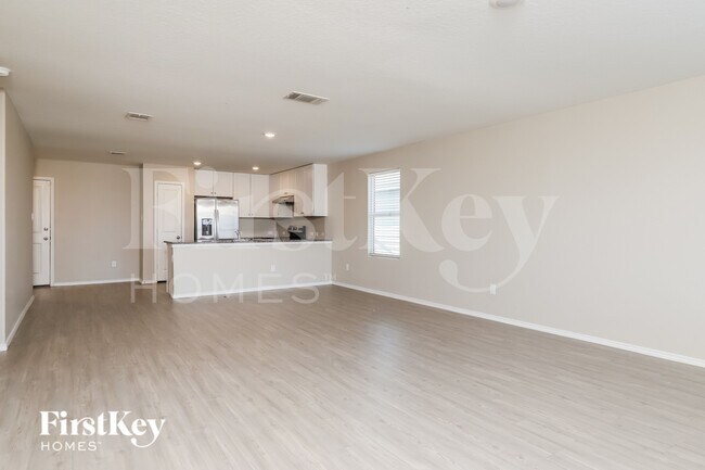 Photo - 3921 Far Horizon