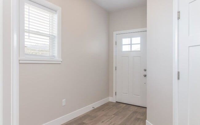 Photo - Beautiful 3 Bedroom House for Rent!