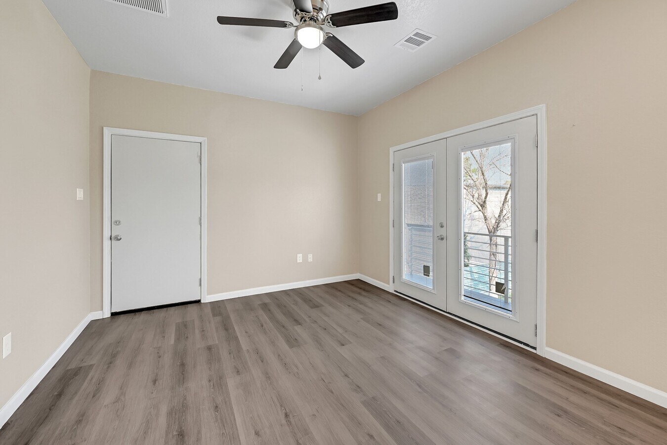 Photo - 8110 Braniff St
